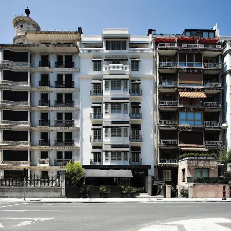 Niza Hotel