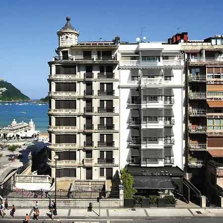 Niza Hotel 3*