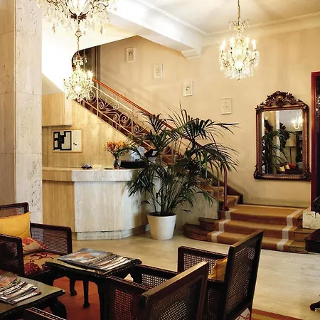 Niza Hotel 3*