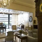 Niza Hotel