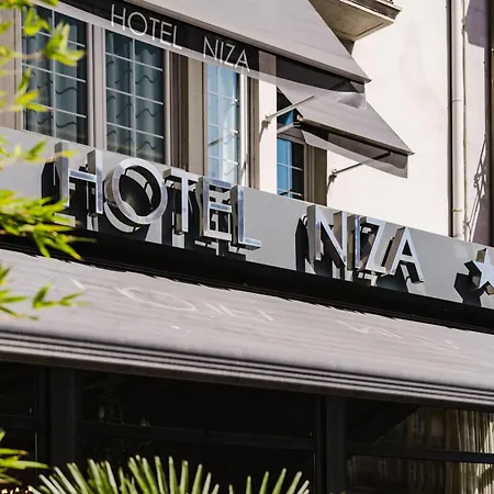 Hotel Niza 3*