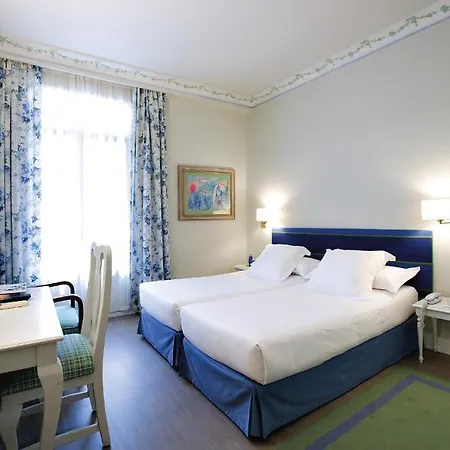 Niza 3* San Sebastián