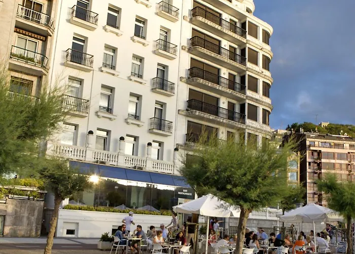 Szálloda Niza San Sebastián