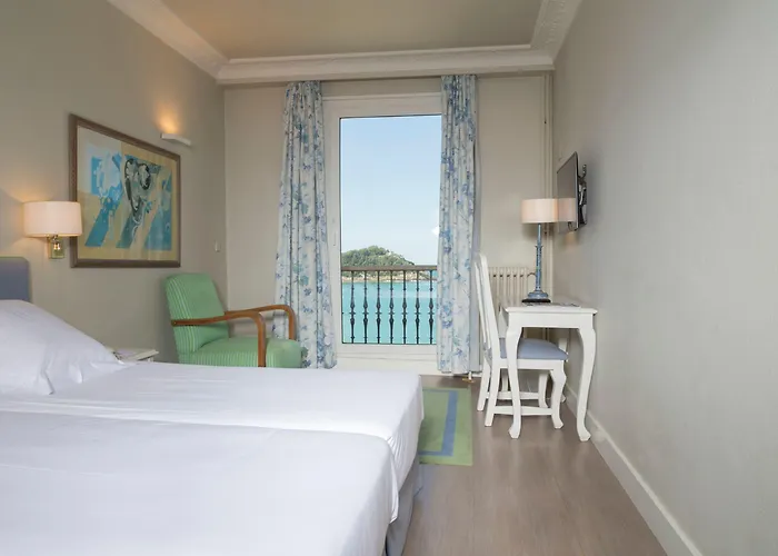 Niza 3* Сан-Себастьян