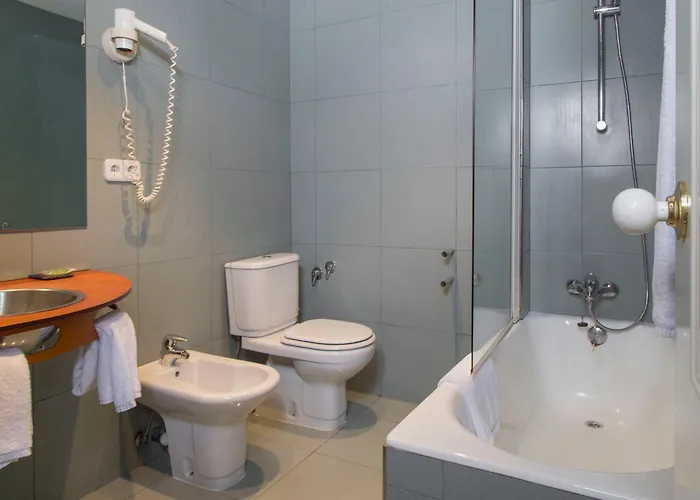 Szálloda Niza San Sebastián