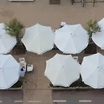 Niza Отель 3*